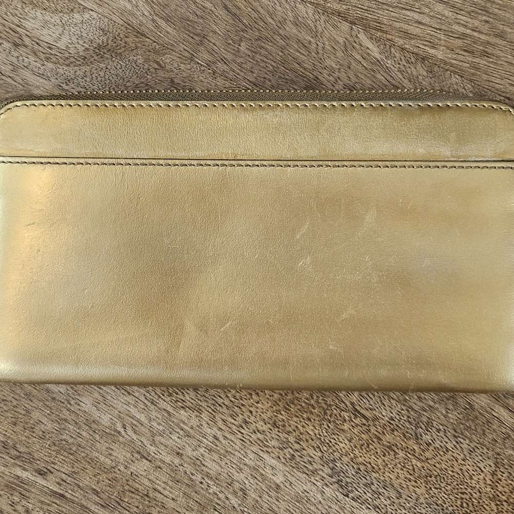 Kate Spade Leather Wallet - Picture 2 of 8